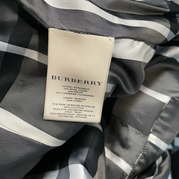 RARE Burberry Wool Trench Coat - Picture 16 of 16